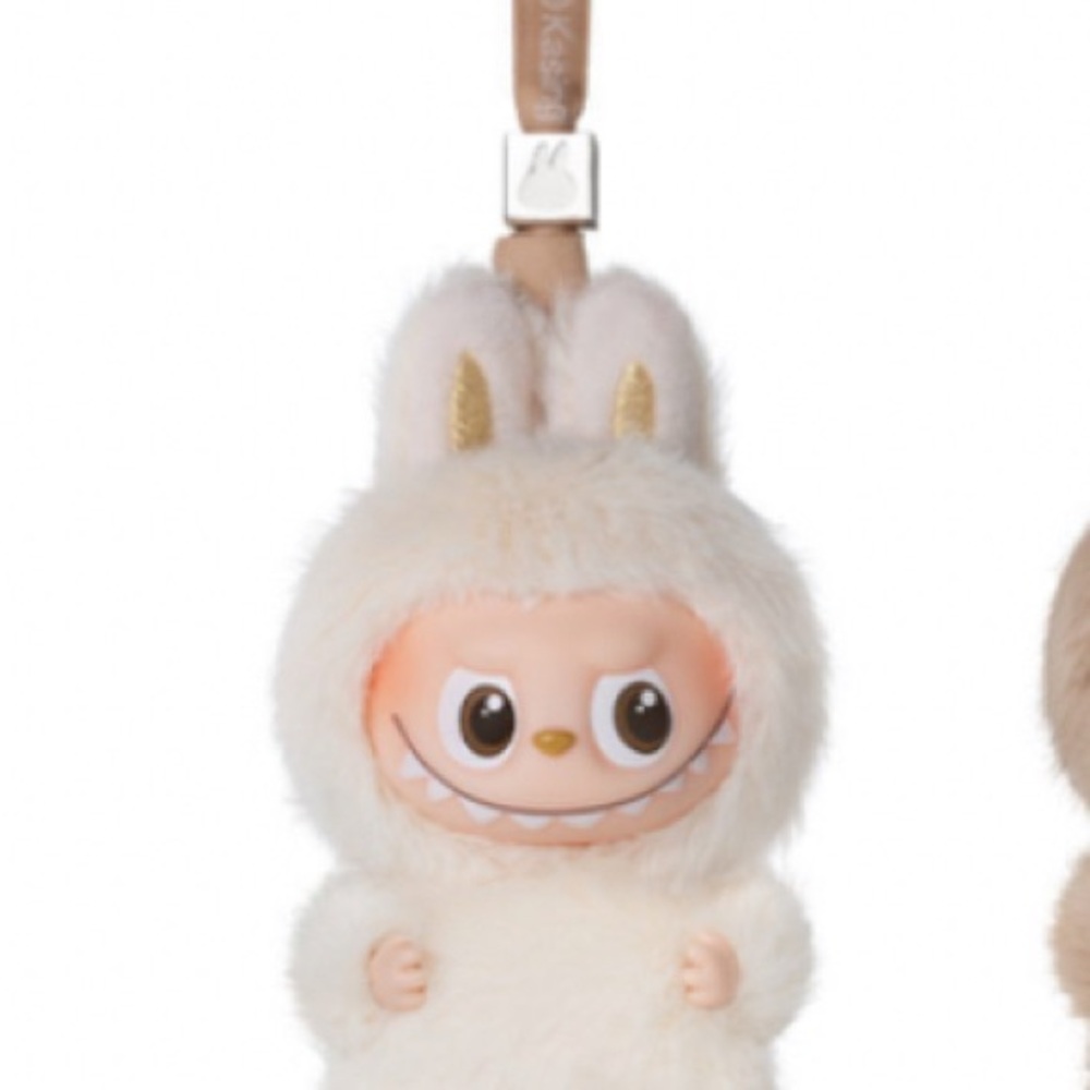 Labubu Pin For Love A